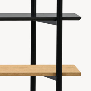 Bücherregal Kappespoo 124x80x35 cm Schwarz/Eicheoptik [en.casa]