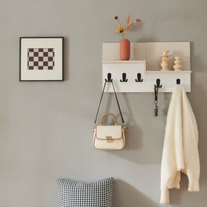Wandgarderobe Botaruvn mit 2 Ablagen 34x59x13 cm Beige/Weiß [en.casa]