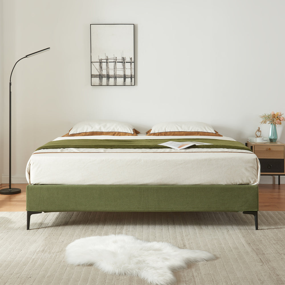Doppelbett Lilla [en.casa]