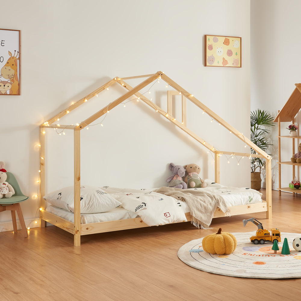 Hausbett Siuntio Kiefernholz Natur [en.casa]