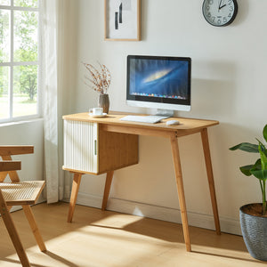 Schreibtisch Tysvær [en.casa]